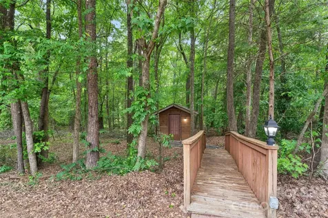 15108 Bridle Trace Lane Pineville NC 28134
