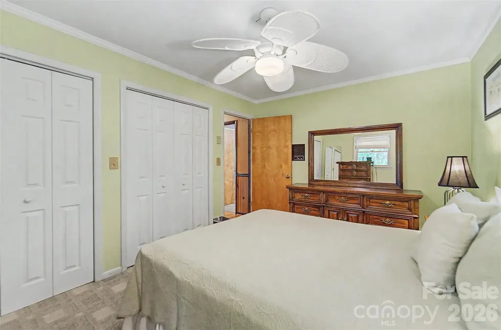1413 Kitchens Branch Road Sylva NC 28779