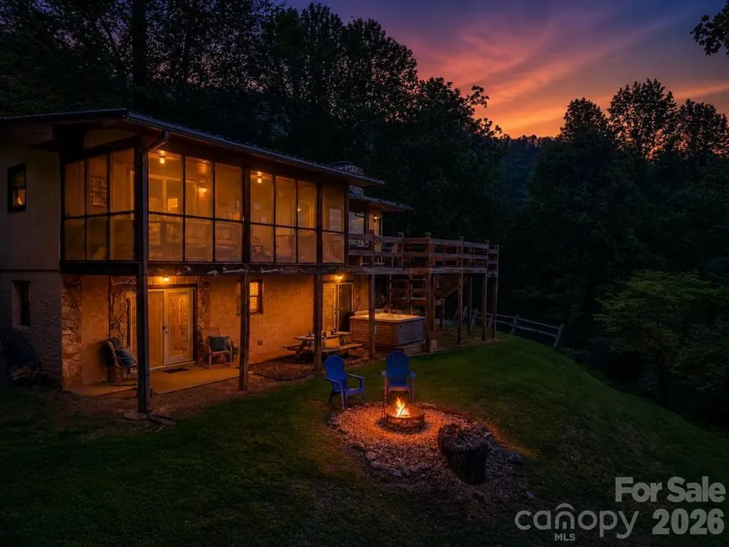 1413 Kitchens Branch Road Sylva NC 28779
