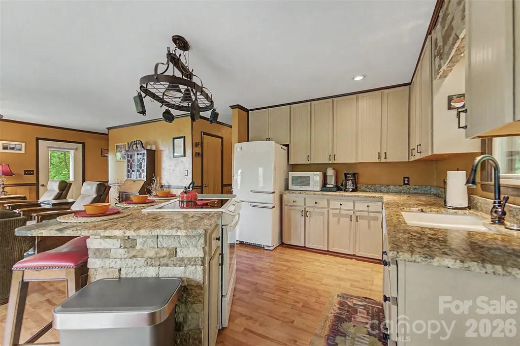 1413 Kitchens Branch Road Sylva NC 28779