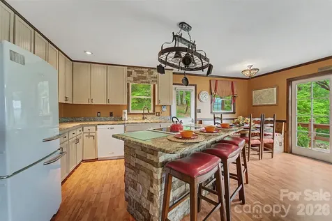 1413 Kitchens Branch Road Sylva NC 28779