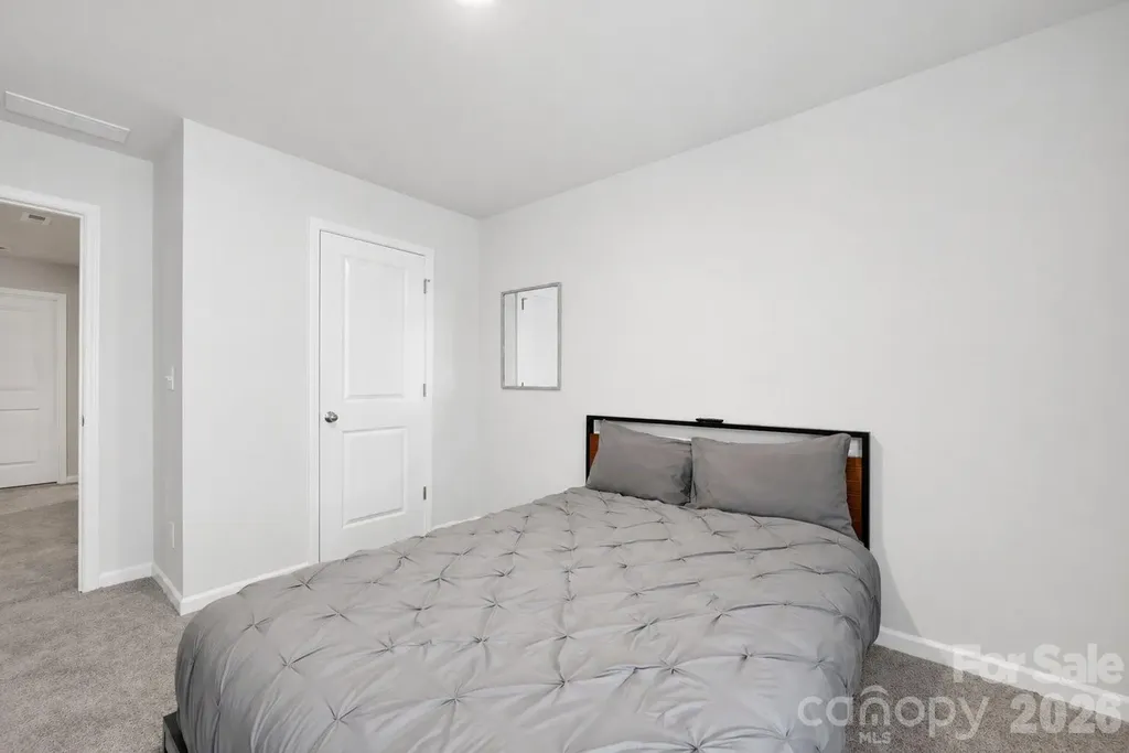 1021 Plumcrest Drive Charlotte NC 28216