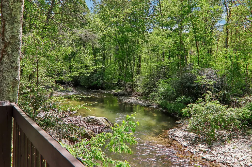 12 Indian Trace Road Maggie Valley NC 28751