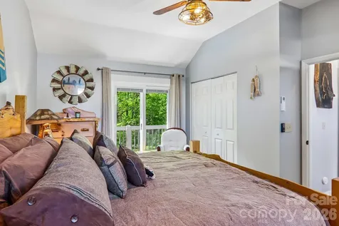 12 Indian Trace Road Maggie Valley NC 28751