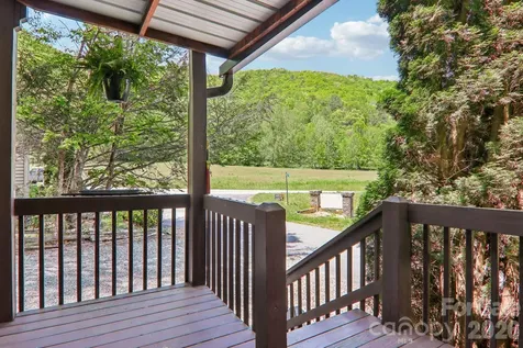 12 Indian Trace Road Maggie Valley NC 28751