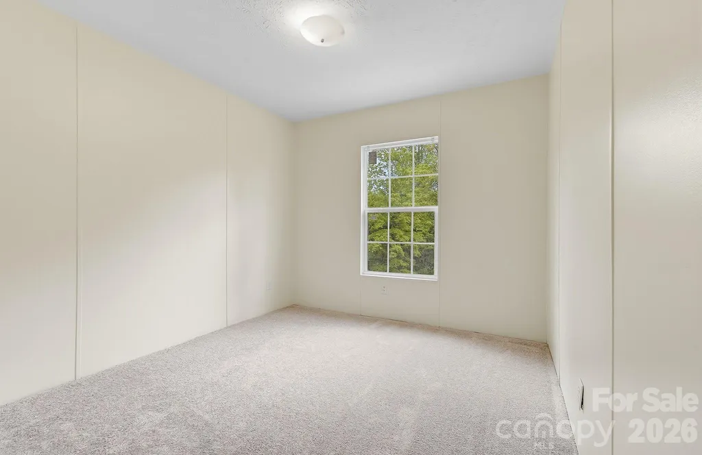 111 Buck Ridge Drive Marion NC 28752