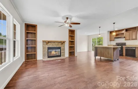 111 Buck Ridge Drive Marion NC 28752