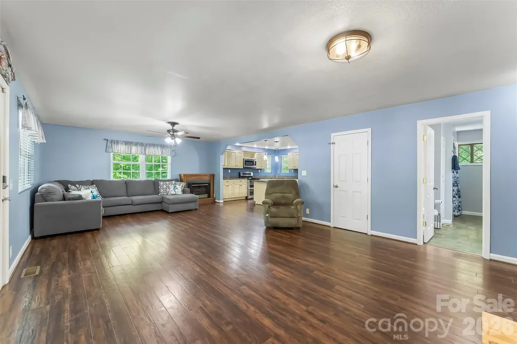 106 Silverstone Drive Marion NC 28752