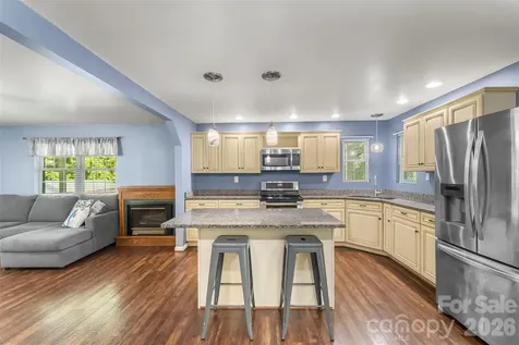 106 Silverstone Drive Marion NC 28752