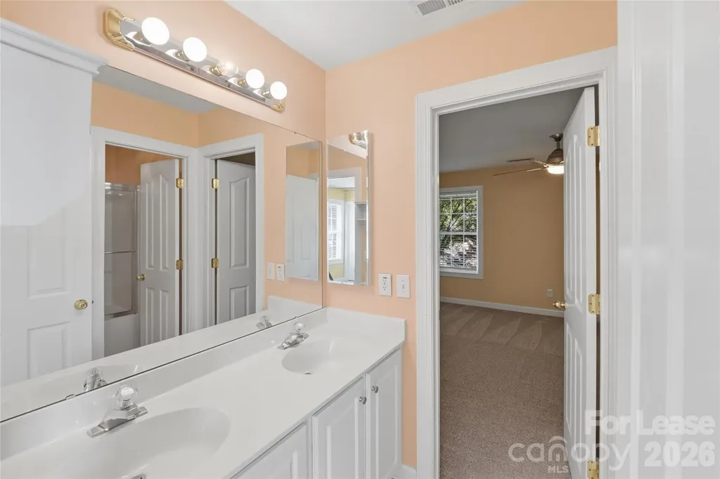 1915 Prima Cornice Court Waxhaw NC 28173