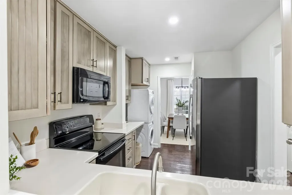 520 N Poplar Street Charlotte NC 28202
