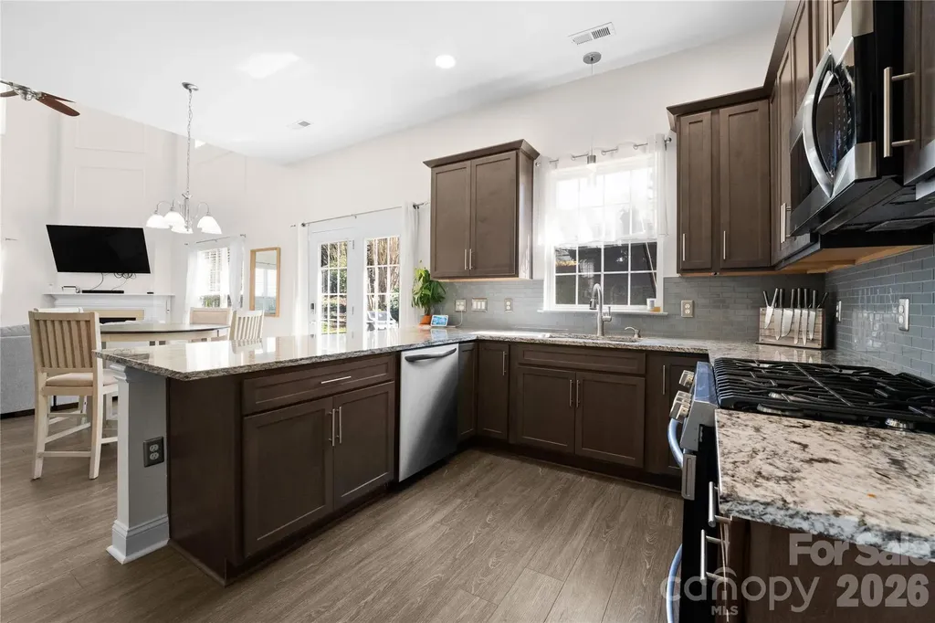 4704 Lone Tree Court Charlotte NC 28269