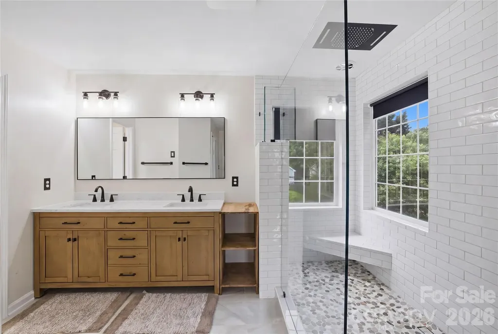 4704 Lone Tree Court Charlotte NC 28269