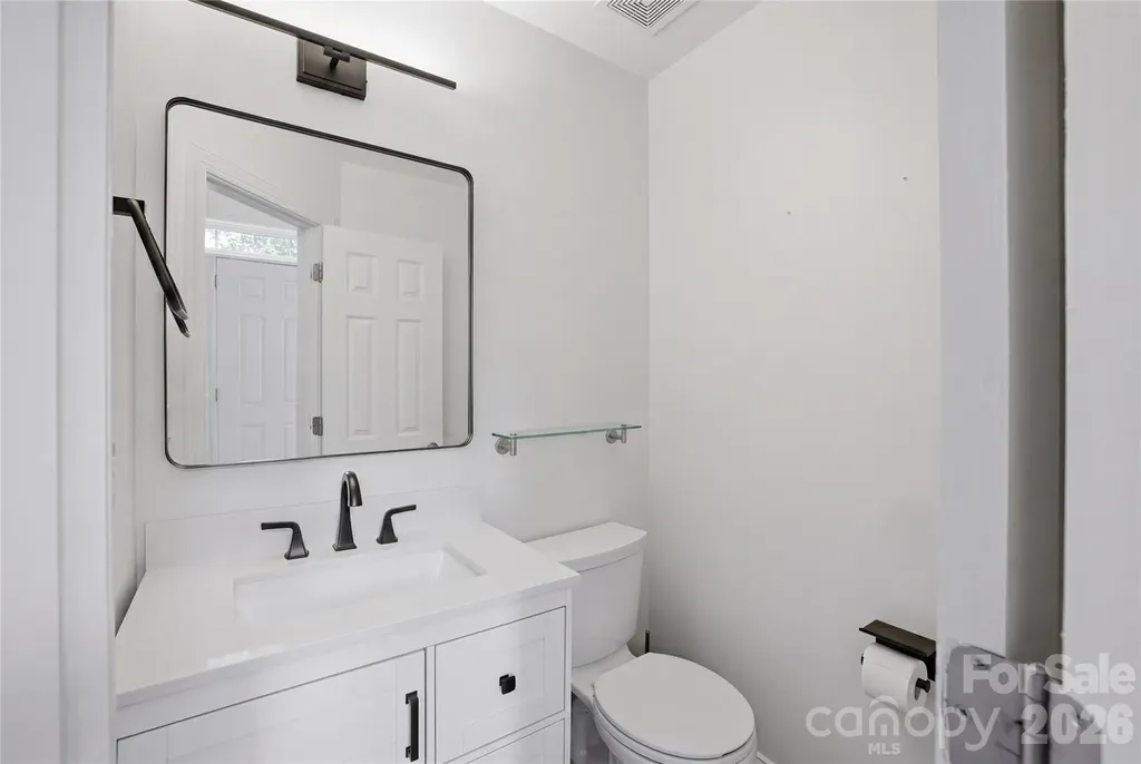 4704 Lone Tree Court Charlotte NC 28269