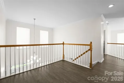 4704 Lone Tree Court Charlotte NC 28269
