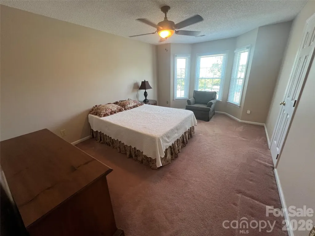 837 Deerfield Drive Mount Holly NC 28120