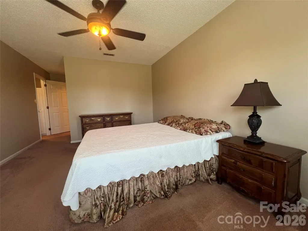 837 Deerfield Drive Mount Holly NC 28120