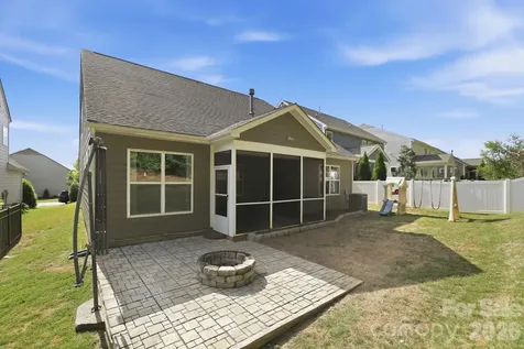 1134 Baldwin Drive Lancaster SC 29720