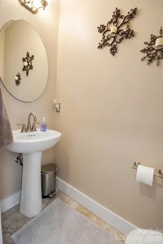 123 White Oak Road Extension Arden NC 28704