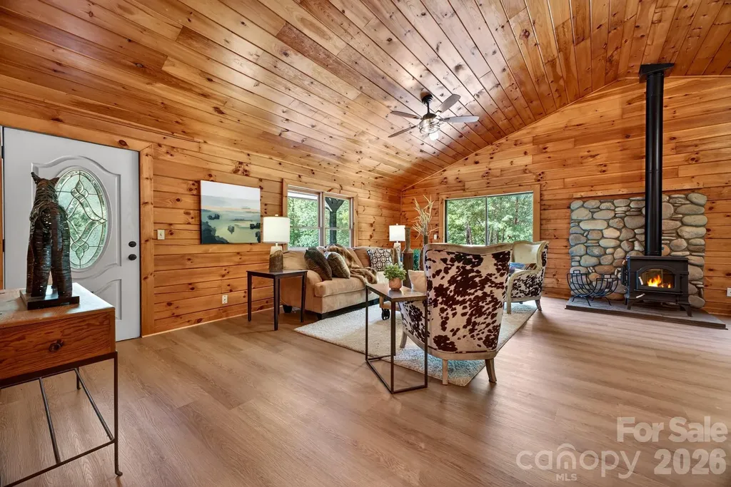 443 Cascades Parkway Nebo NC 28761