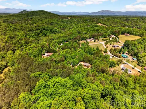 443 Cascades Parkway Nebo NC 28761