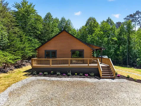 443 Cascades Parkway Nebo NC 28761