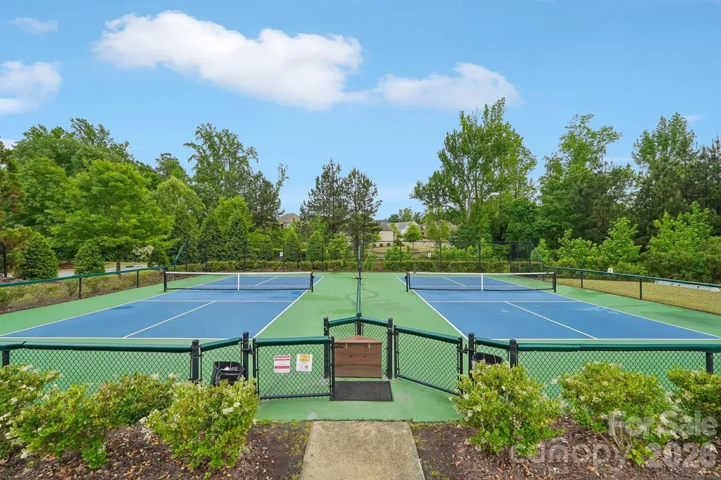 14503 Crest Court Charlotte NC 28278