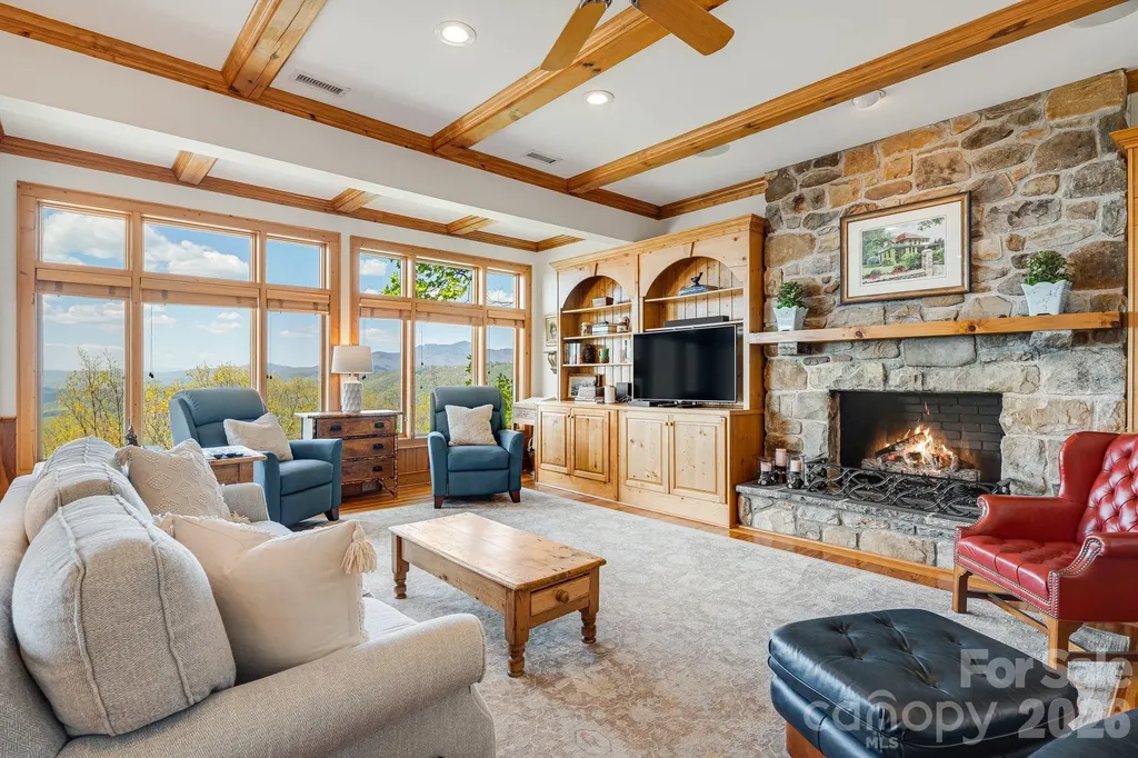 206 Twin Springs Road Blowing Rock NC 28605