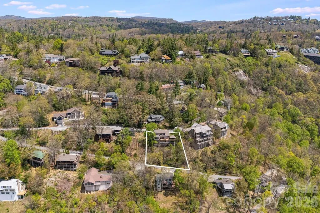 206 Twin Springs Road Blowing Rock NC 28605