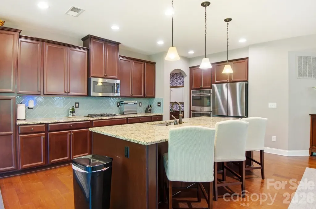 8306 Early Bird Way Mint Hill NC 28227