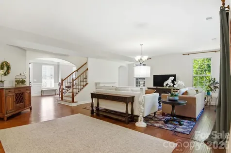 8306 Early Bird Way Mint Hill NC 28227