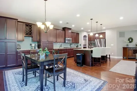 8306 Early Bird Way Mint Hill NC 28227