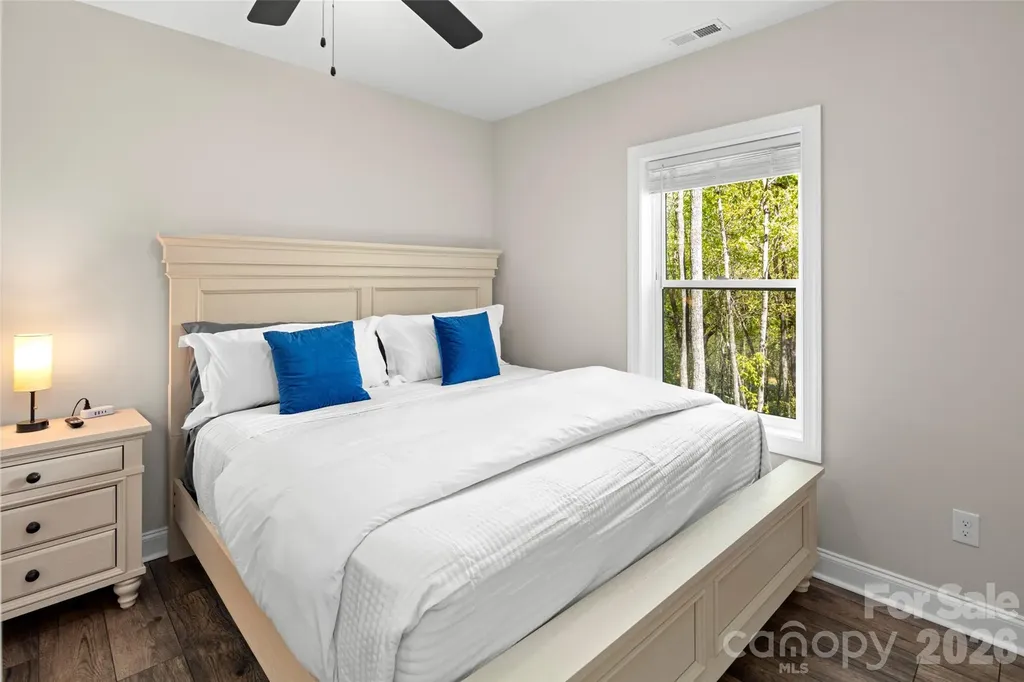 233 Arcadia Falls Way Black Mountain NC 28711