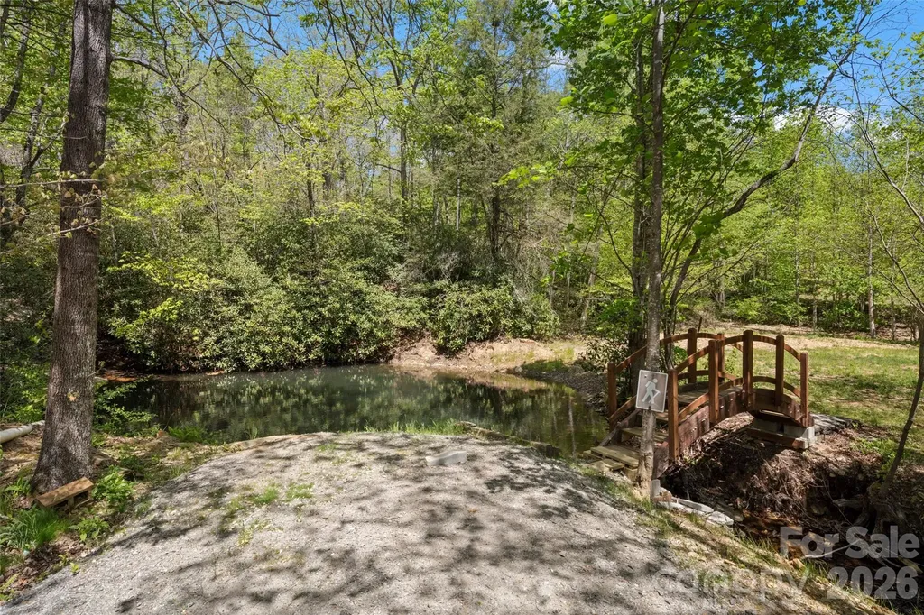 233 Arcadia Falls Way Black Mountain NC 28711
