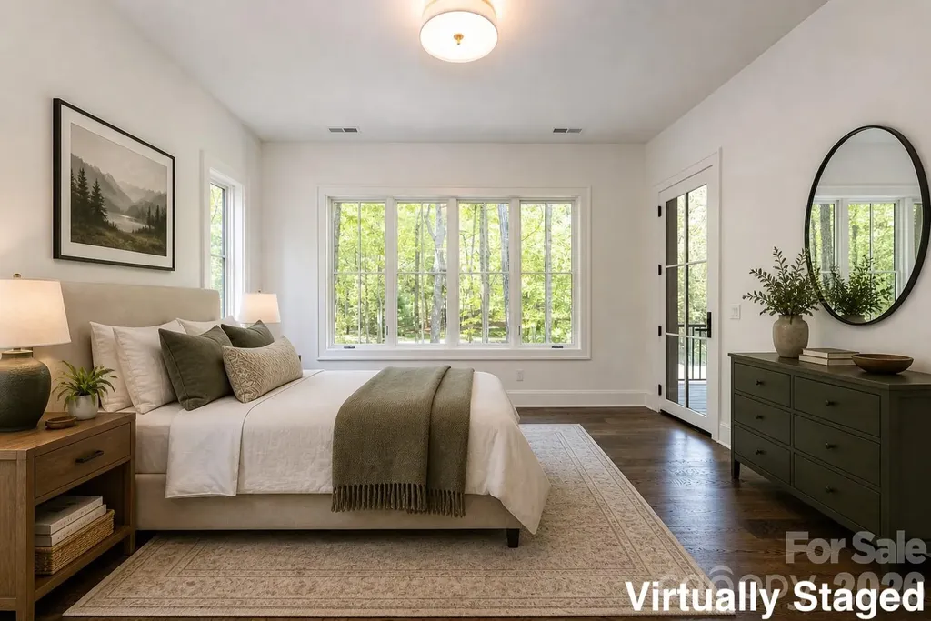 99 Little Cherokee Ridge Hendersonville NC 28739