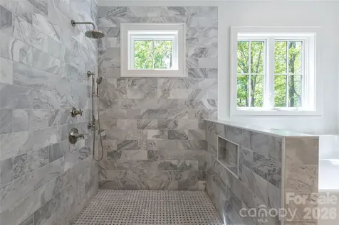 99 Little Cherokee Ridge Hendersonville NC 28739