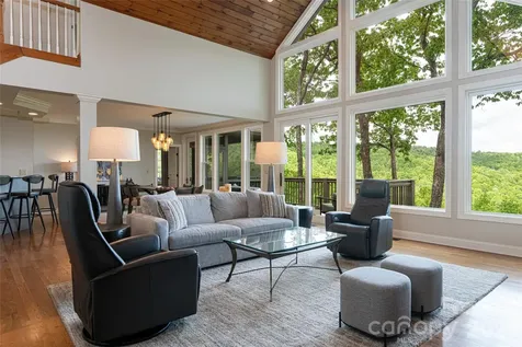 12 Spring Ridge Lane Hendersonville NC 28739
