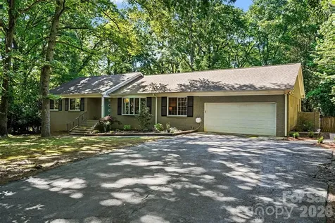 4400 Bellwood Lane Charlotte NC 28270