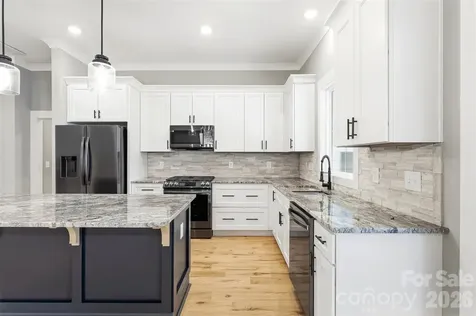 1860 Twin Lakes Road Rock Hill SC 29732
