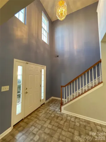 2140 Pineapple Court Matthews NC 28105