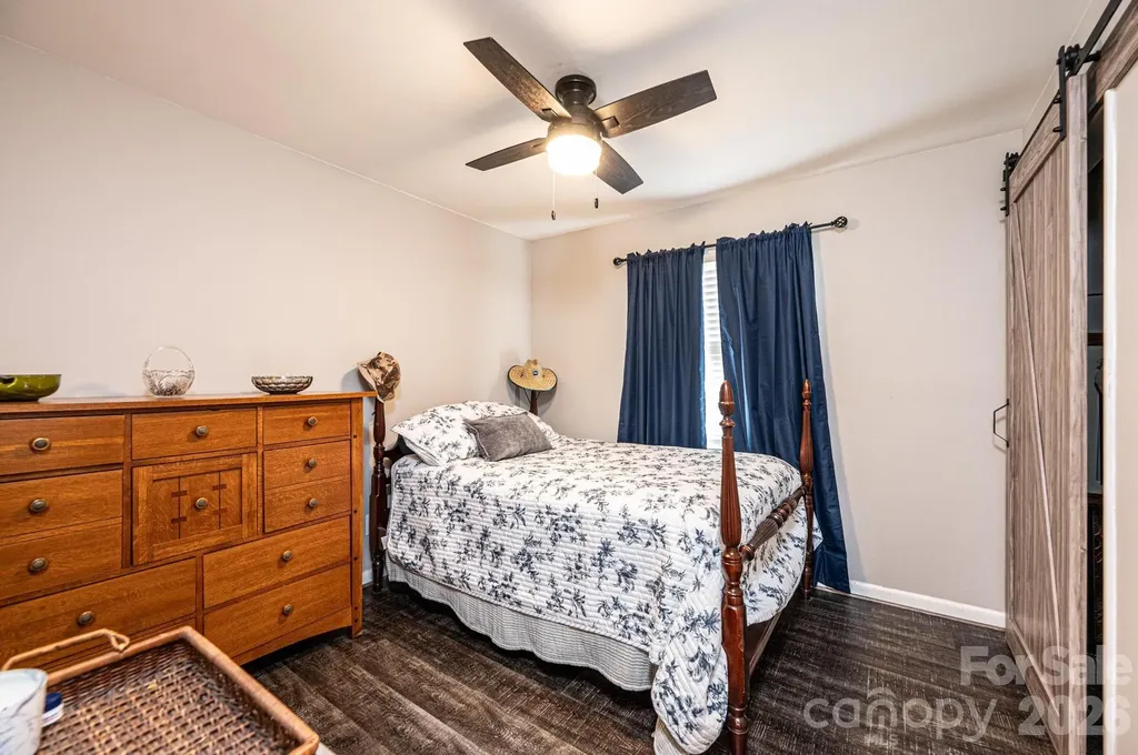 3231 25th Street NE Hickory NC 28601