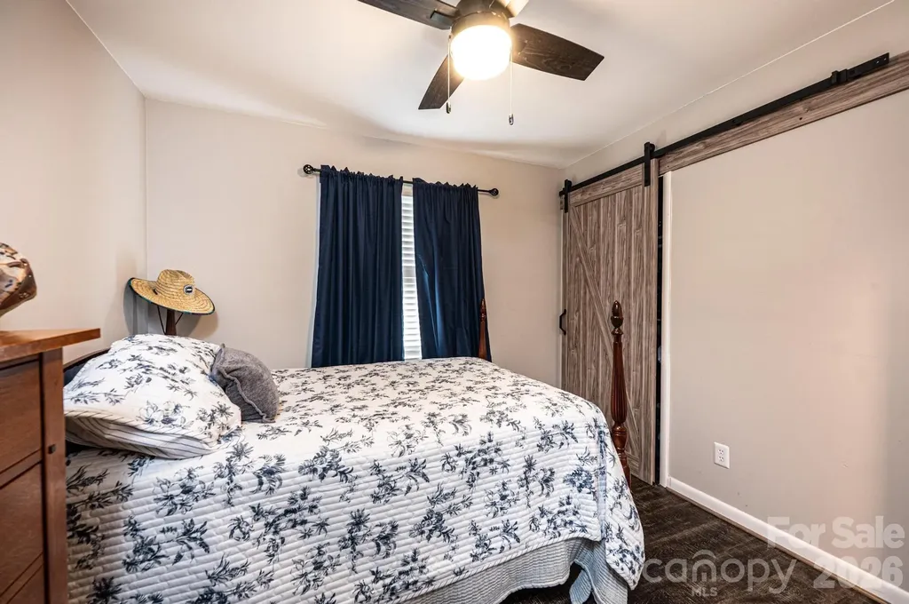 3231 25th Street NE Hickory NC 28601