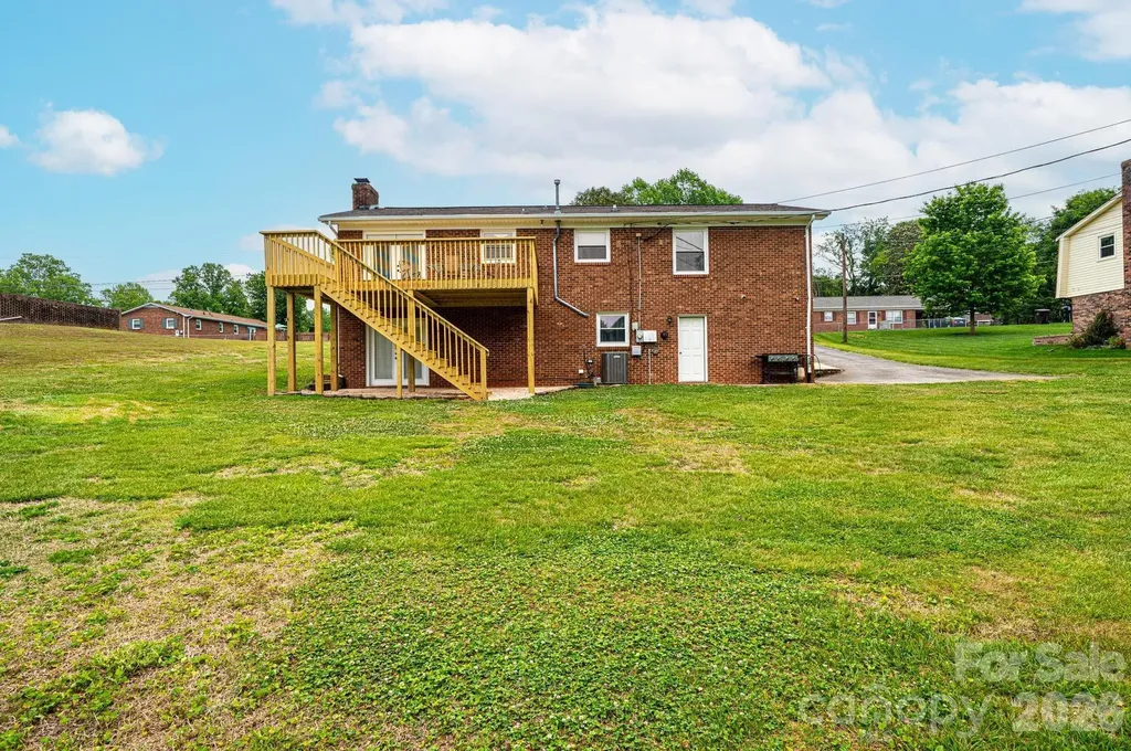 3231 25th Street NE Hickory NC 28601