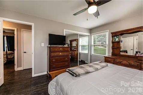 3231 25th Street NE Hickory NC 28601