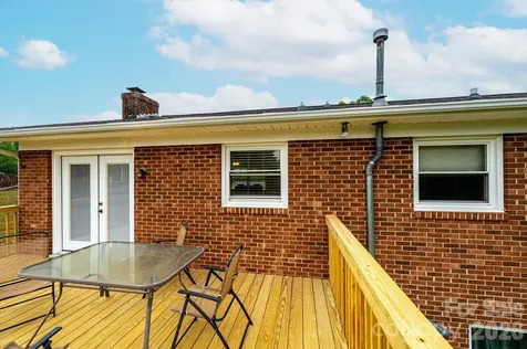 3231 25th Street NE Hickory NC 28601