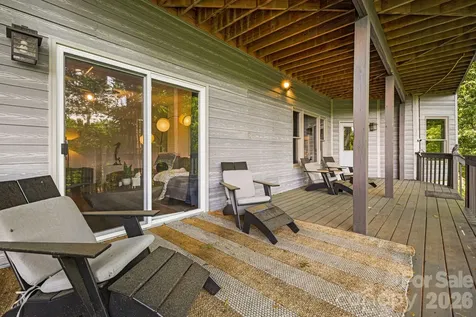 5 Saddle Ridge Fletcher NC 28732