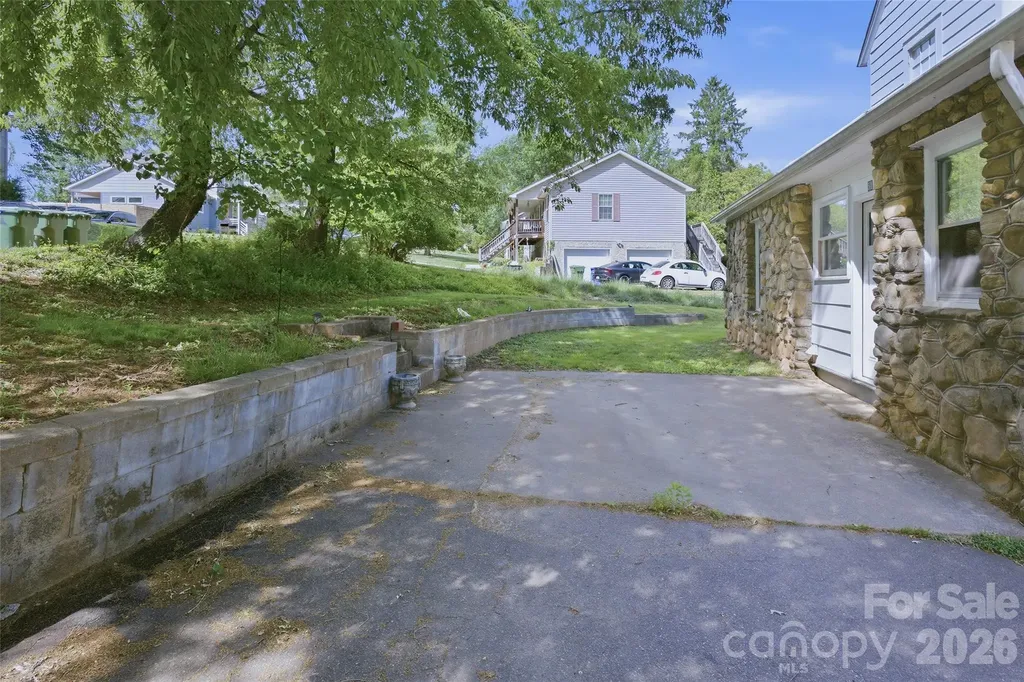 51 & 59 Gudger Road Candler NC 28715