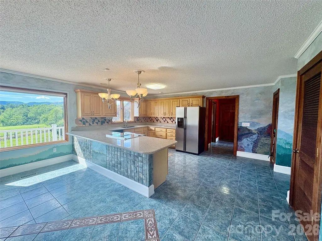 377 Upper Grassy Branch Road Asheville NC 28805