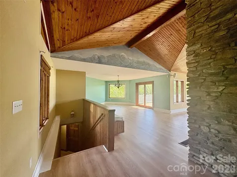 377 Upper Grassy Branch Road Asheville NC 28805