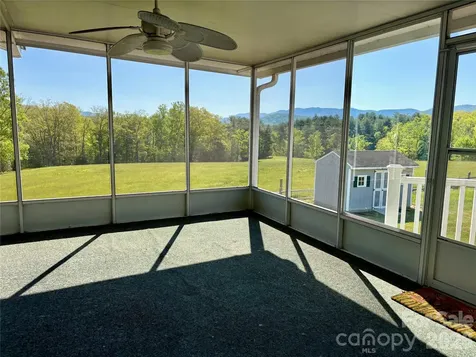 377 Upper Grassy Branch Road Asheville NC 28805